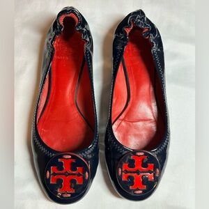 Tory Burch Reva Patent Leather Navy and Red Flats - Size 7M